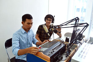 Radio Online Darmajaya Hadirkan “Opera”