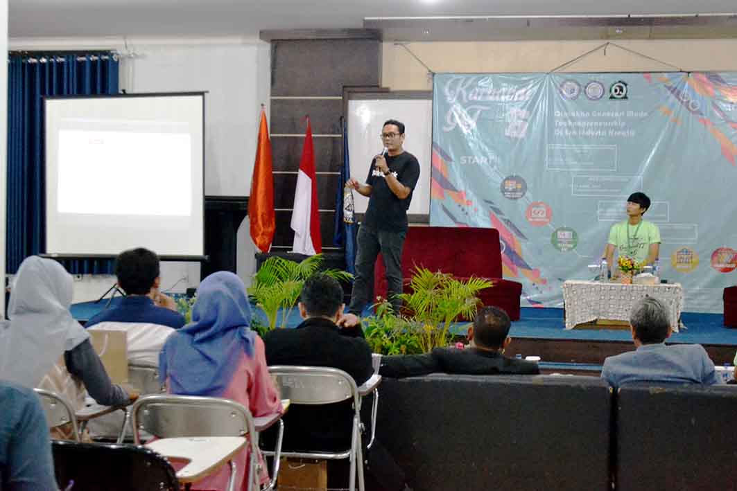 Seminar Nasional Hima Misi Darmajaya Hadirkan Bukalapak