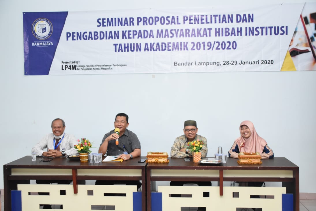 LP4M IIB Darmajaya Gelar Seminar Proposal Hibah Institusi