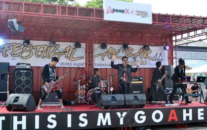 Semarak Festival Akbar UKMBS Musik Darmajaya