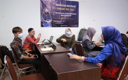 Inkubitek Darmajaya Gelar Pelatihan Manajemen Keuangan dan Penyusunan Laporan Keuangan Startup terhadap Tenant DSC 2021