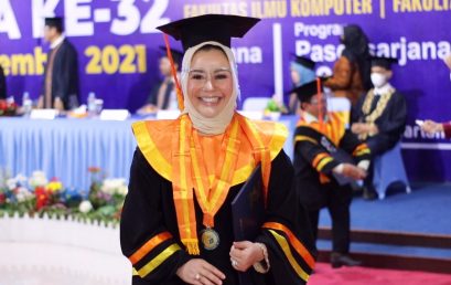 Diwisuda, Branch Manager Bank Mega Syariah ini Ceritakan Kesan Lulus dari IIB Darmajaya