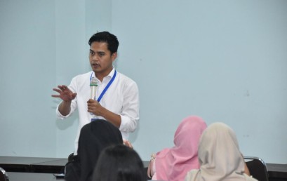 UPT Bahasa Kampus ini Berikan Pelatihan Komunikasi Program Internasional