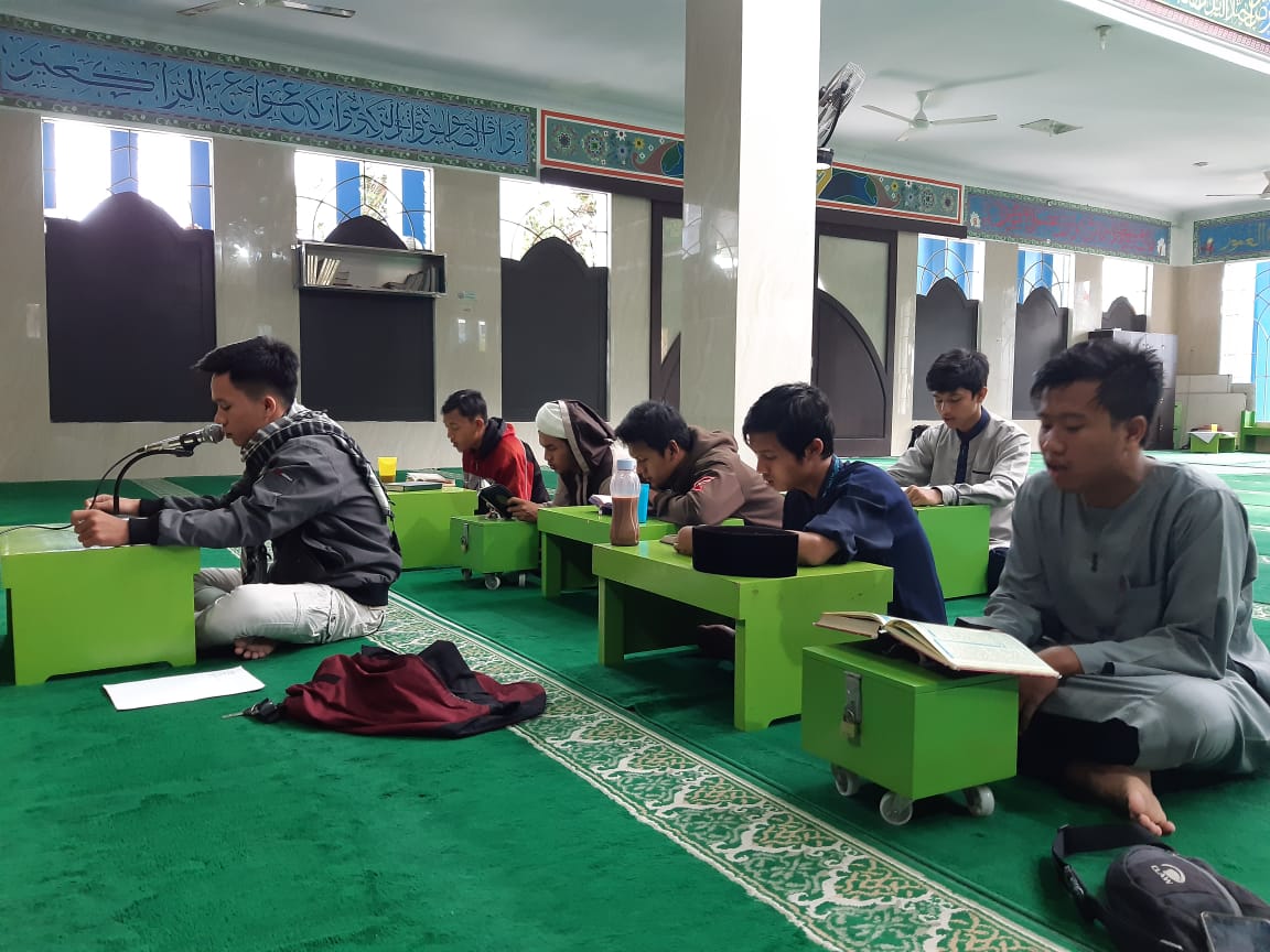 Pergantian Tahun, Mahasiswa IIB Darmajaya Khataman Quran