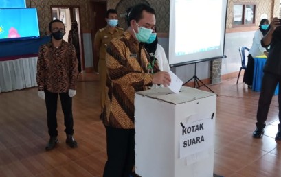 Kolaborasi Pemkab Pringsewu-IIB Darmajaya Ciptakan E-Voting Pilkades