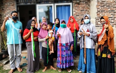 Pengabdian Masyarakat, Dosen Kampus Terbaik di Lampung Berikan Pelatihan Ibu Rumah Tangga di Desa Karanganyar