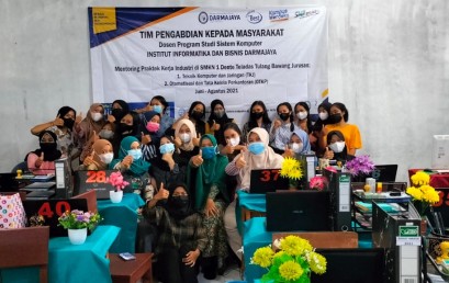 Dosen Prodi Sistem Komputer Darmajaya Mentoring Prakerin di SMAN 1 Denteteladas