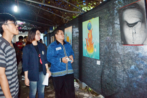 Fun Art IBI Darmajaya 2015 Pamerkan 10 Karya Foto