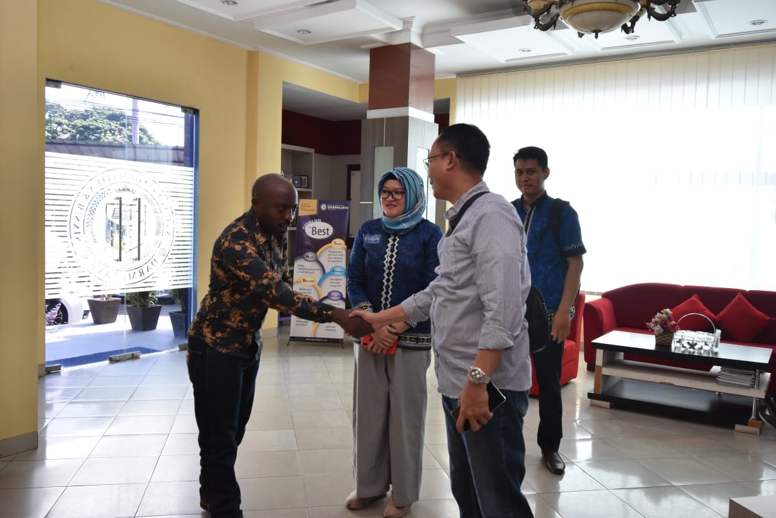 International Internship Scholarships IIB Darmajaya, Mahasiswa Rwanda Siap Eksplor Lampung