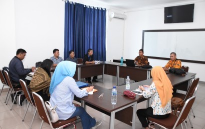 Mahasiswa Asing asal Madagaskar Sharing Ilmu kepada Mahasiswa Pascasarjana IIB Darmajaya