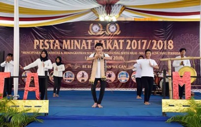 Tarian 8 Daerah Meriahkan Pembukaan Pesta Minat Bakat Darmajaya