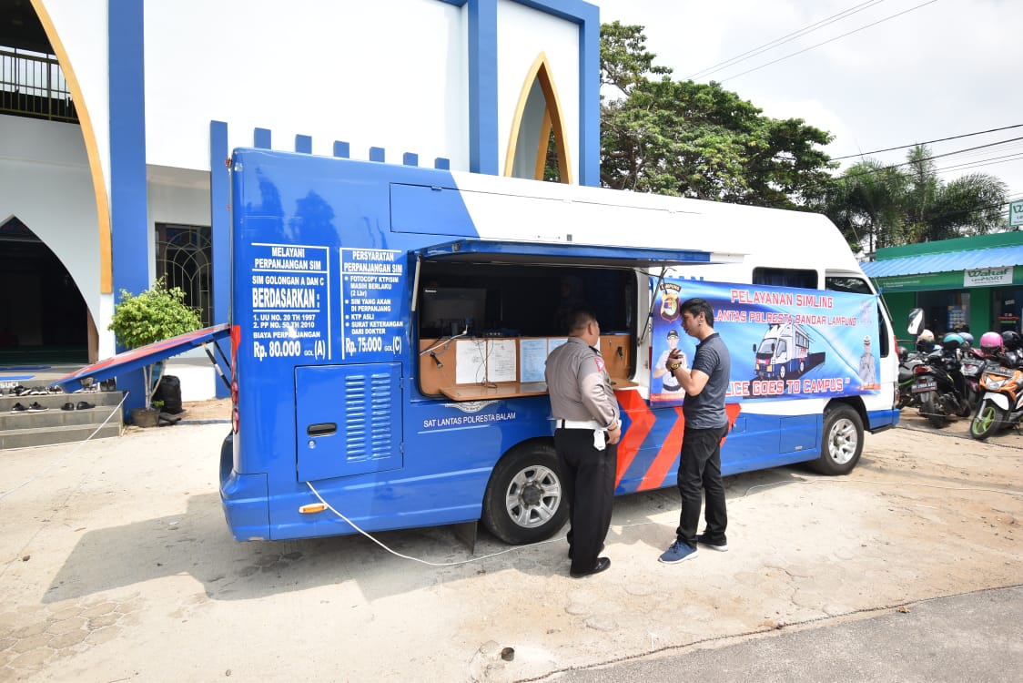 Perdana, SIM Keliling Goes to Campus Sambangi IIB Darmajaya