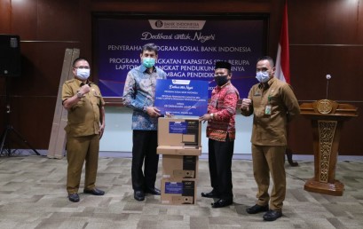 IIB Darmajaya Terima Bantuan Perangkat PJJ Program Sosial Bank Indonesia