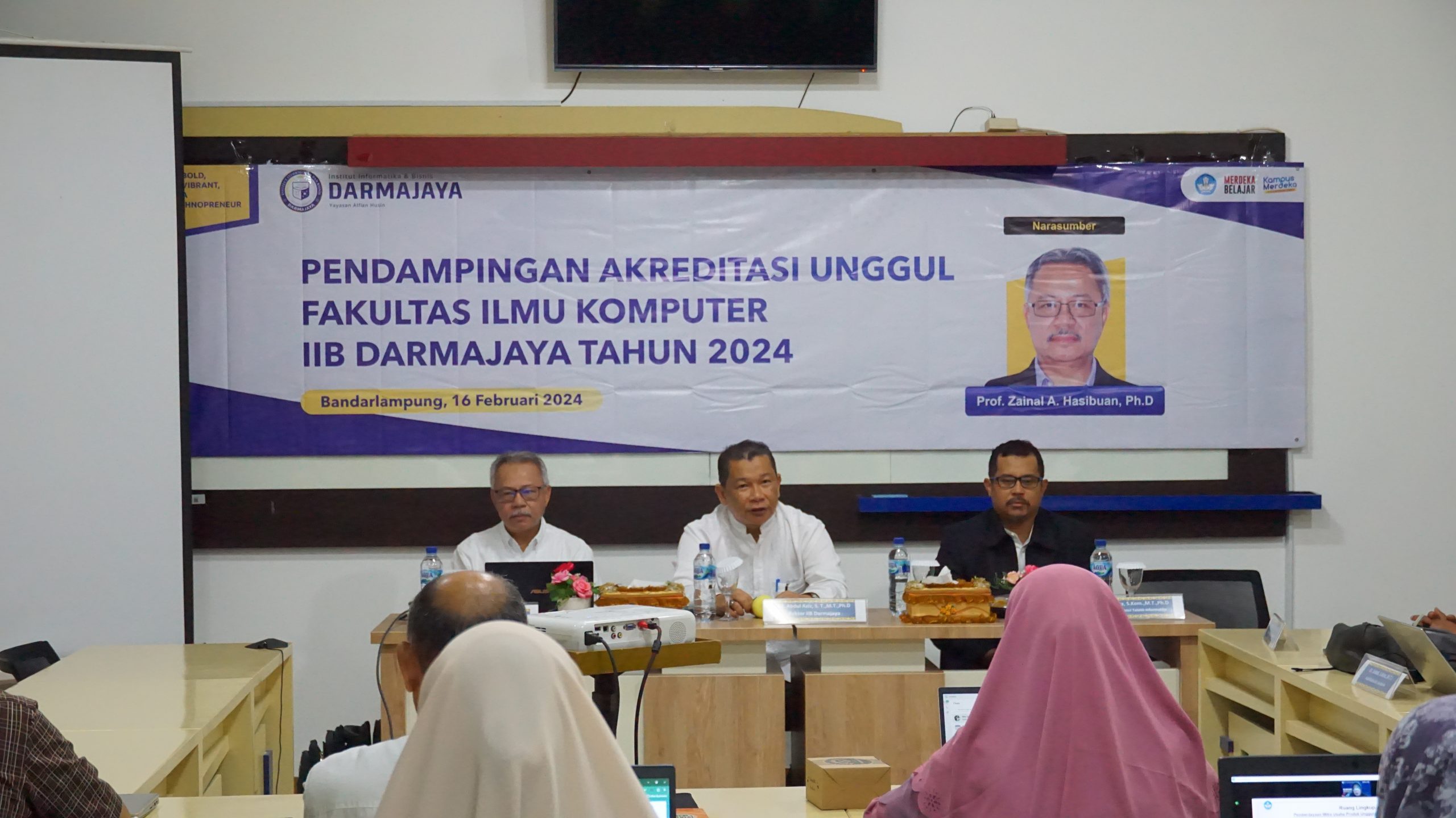 Targetkan Unggul, Fakultas Ilmu Komputer Darmajaya Hadirkan Prof. Zainal A Hasibuan