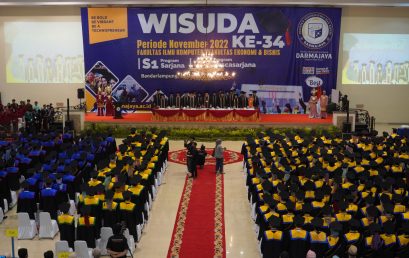 Tepat Hari Pahlawan, Kampus The Best IIB Darmajaya Mewisuda 490 Lulusan