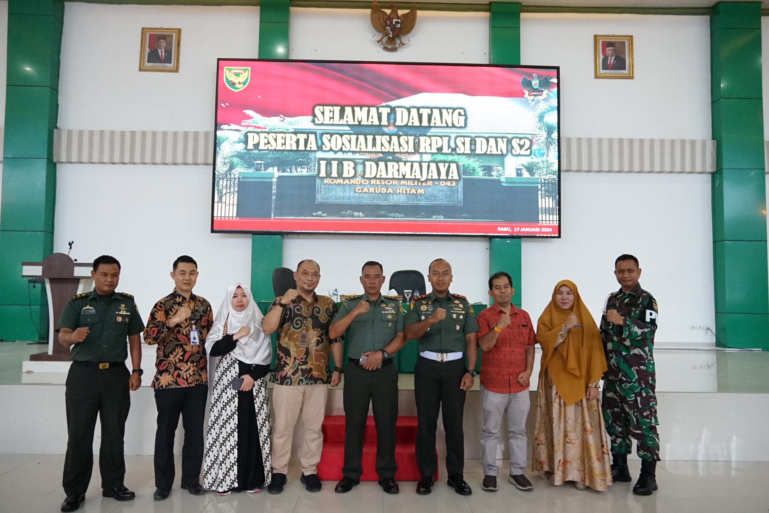 Kesiapan Prajurit dan Pegawai Makorem 043/Gatam untuk Penguasaan Teknologi Informasi, IIB Darmajaya Gelar Sosialisasi