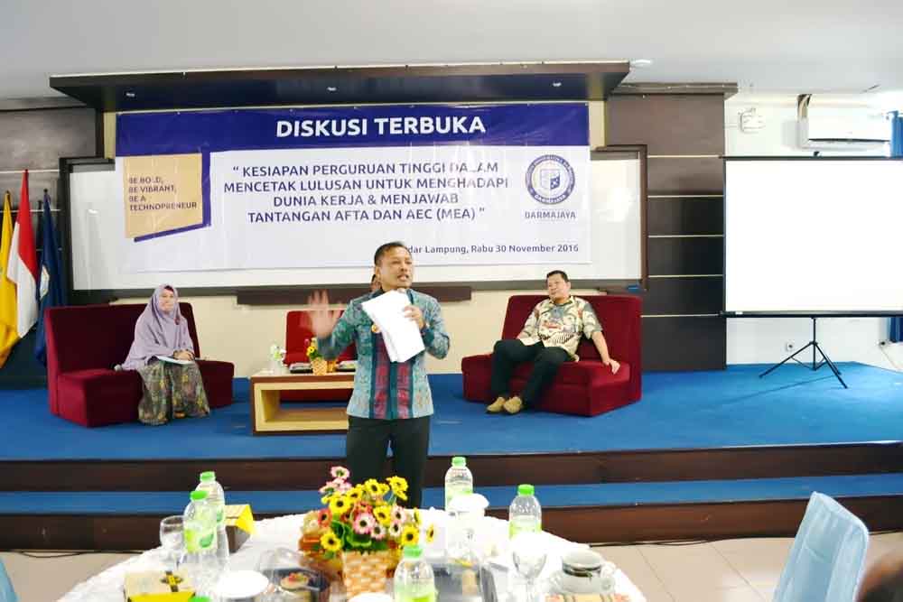 Knowlege, Soft Skills, dan Attitude Kunci Sukses di Dunia Kerja