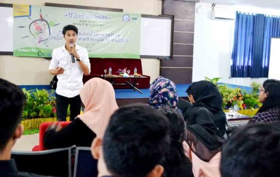 English Seminar UKM Bahasa Darmajaya, Kupas Tips Trik Mudah Berbahasa Inggris