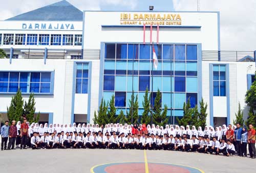 Tambah Wawasan Teknologi dan Ekonomi Bisnis, Siswa SMK Lampura Kunjungi Darmajaya