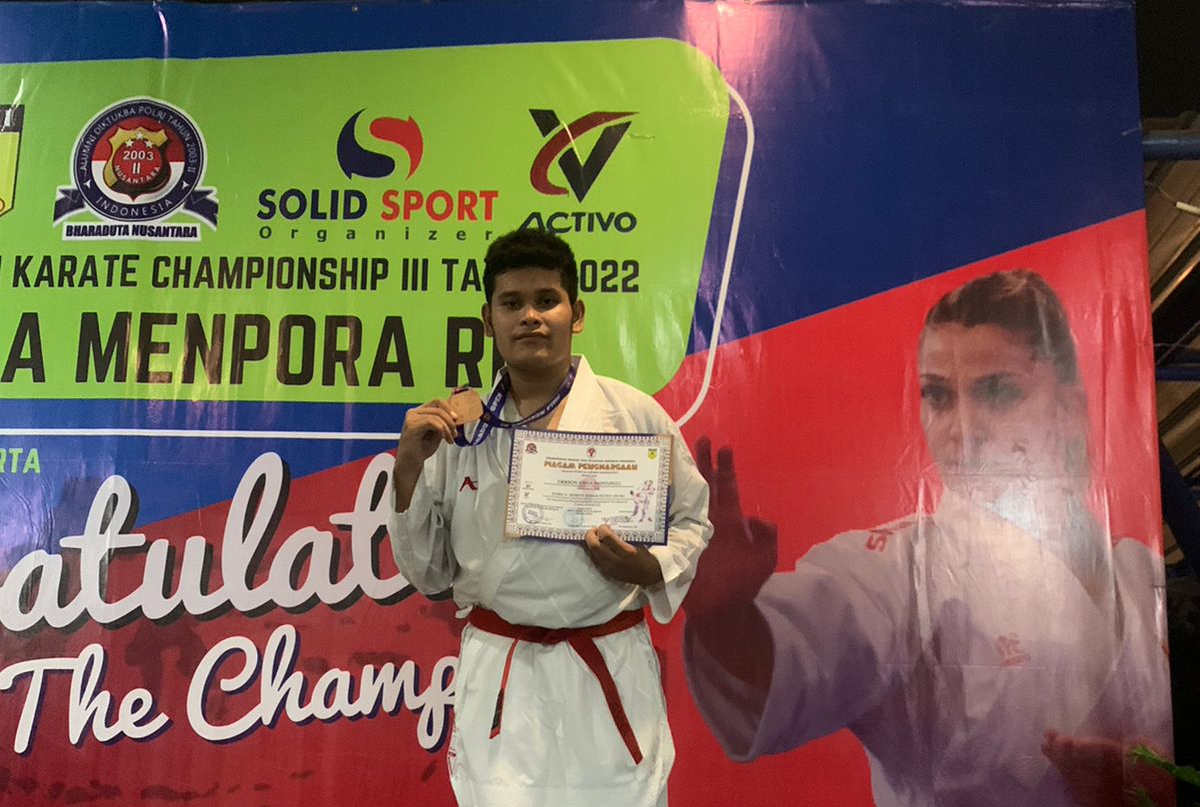 Keren! Mahasiswa Kampus The Best IIB Darmajaya Juara Kejurnas Bharaduta Karate Championship Piala Menpora RI 2022