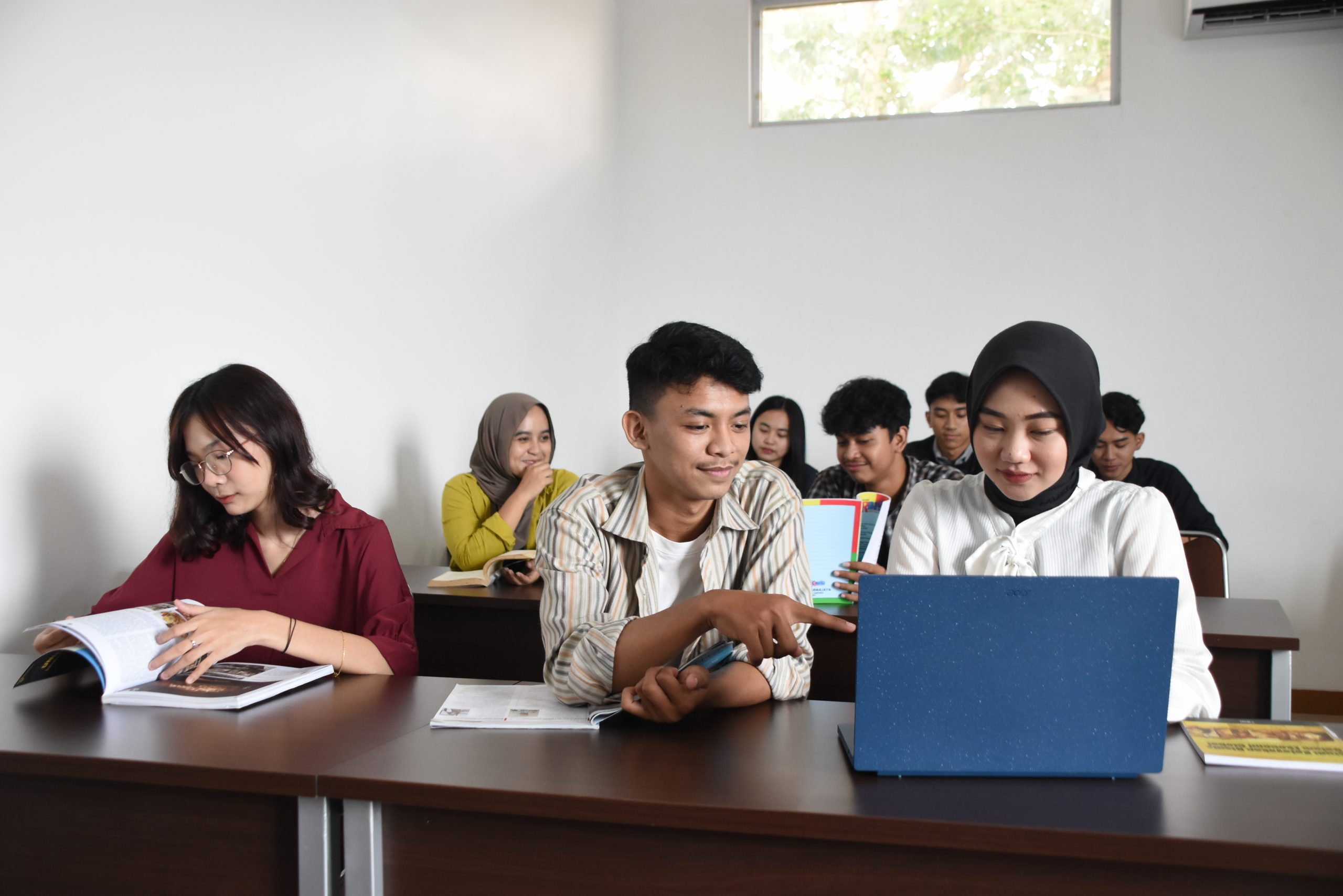 Miliki Peluang Kerja Besar, Ini 5 Prodi Kekinian di IIB Darmajaya