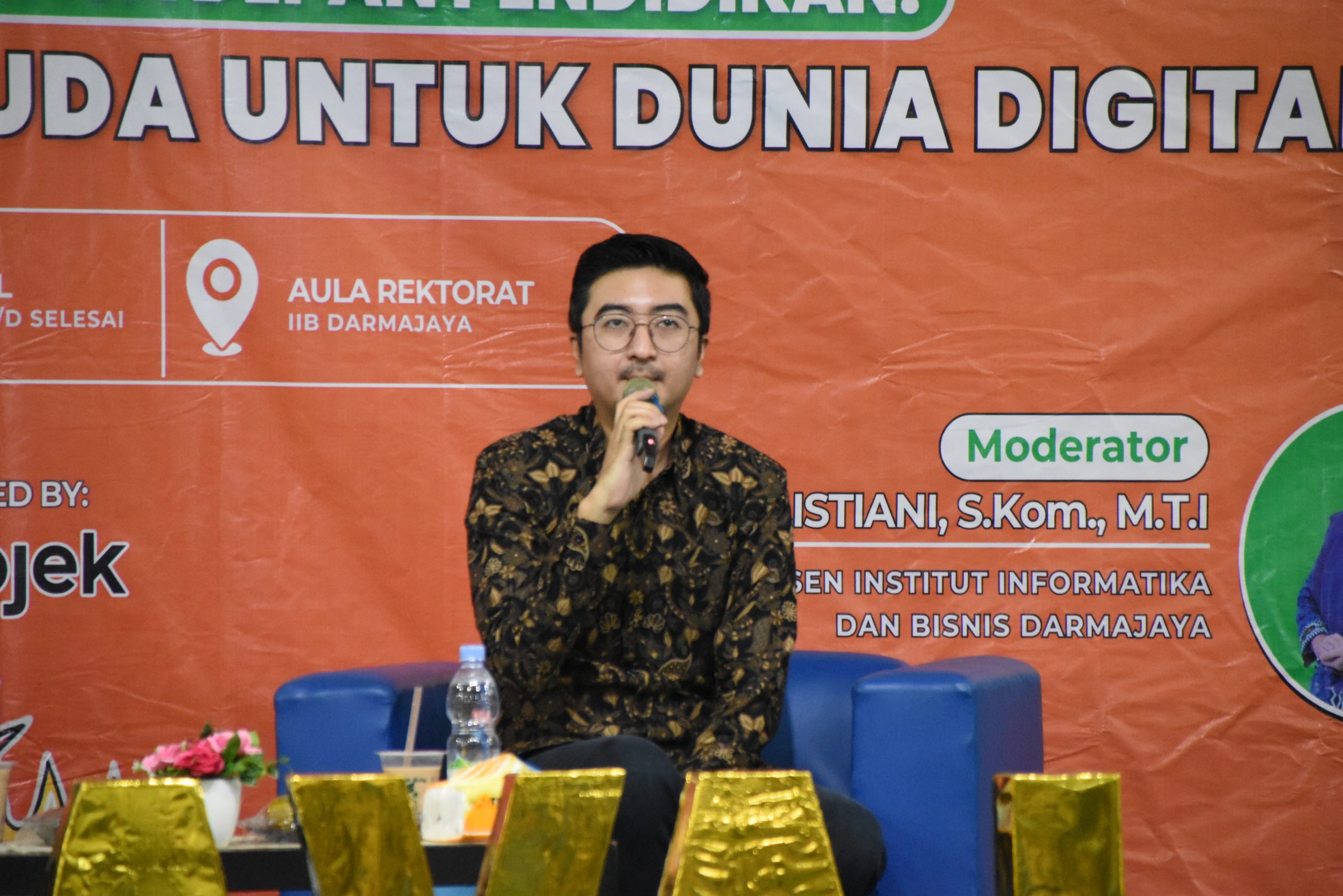 Karnaval IT Season X Dibuka, Himsi IIB Darmajaya Gelar Seminar Nasional Hadirkan Gojek Lampung