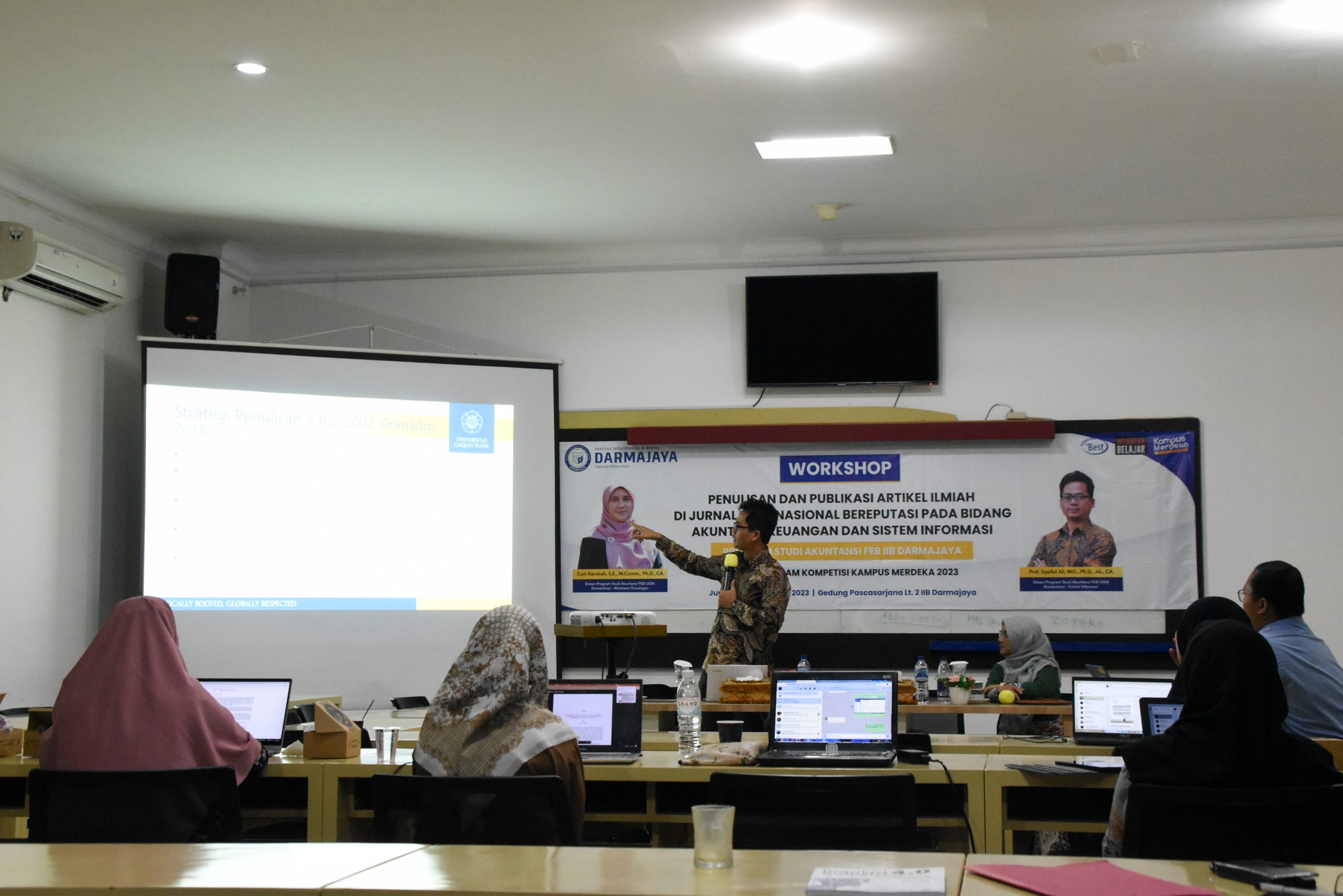 Tingkatkan Scopus, Prodi Akuntansi IIB Darmajaya Gelar Workshop Penulisan dan Publikasi Artikel Ilmiah