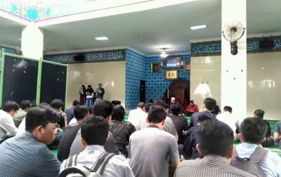 As-Salam Darmajaya Mewisuda Ratusan Mahasiswa Bina Baca Quran (BBQ)