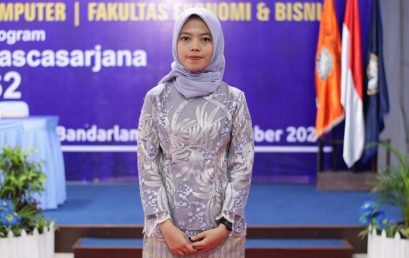 Ingin Tahu Kisah Wisudawati Kampus Biru Diterima Kerja Sebelum Wisuda, Baca Artikel Berikut!