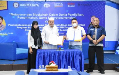 Prodi TI IIB Darmajaya Gelar Seminar Metaverse dan Blockchain