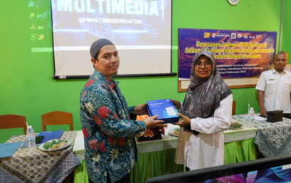 IIB Darmajaya Serahkan Teknologi Nirkabel di SMKN 1 Negerikaton, Dorong Pembelajaran Digital di Pedesaan