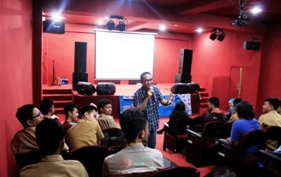 PenulisFilm, WendaKoiman Isi Roadshow FFI Lampung UKM DCFC