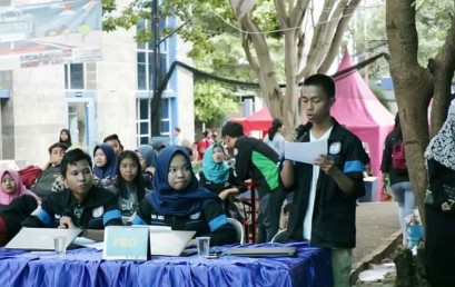 Debat Hima Minat Bakat Darmajaya, Pro Kontra Kemenhub Larang Transportasi Online