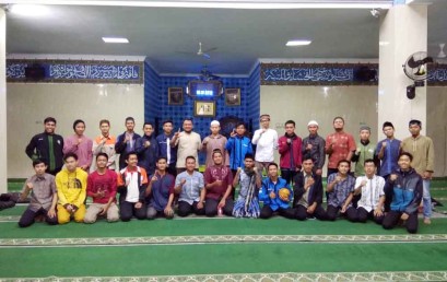 Mahasiswa Lakukan Gerakan Subuh Berjamaah di Kampus Darmajaya