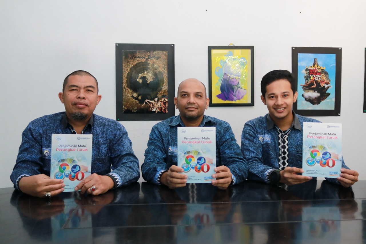 Tiga Dosen Kampus The Best ini Terbitkan Perdana Buku ‘Penjaminan Mutu Perangkat Lunak’