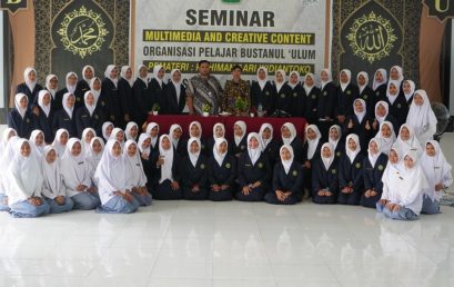 Dosen Lintas Prodi IIB Darmajaya Isi Seminar Digitalisasi Pendidikan dan Content Creator di MA Bustanul Ulum