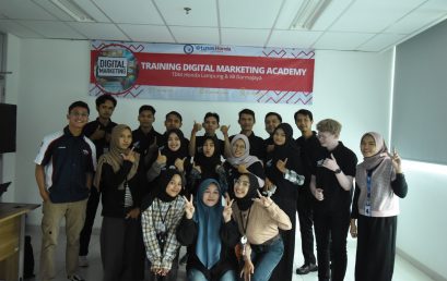 Sebanyak 15 Mahasiswa IIB Darmajaya Ikuti Training Digital Marketing Academy PT Tunas Dwipa Matra