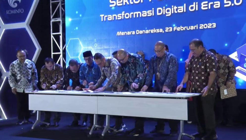 Satu-satunya di Lampung, IIB Darmajaya – Kemenkominfo Menandatangani Kerja Sama Literasi Digital