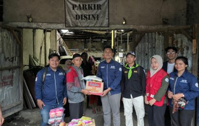 Solidaritas Mahasiswa IIB Darmajaya: Penggalangan Dana dan Penyaluran Bantuan bagi Korban Banjir