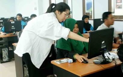 Dosen Tiongkok Ajari Mahasiswa Darmajaya Tentang Animasi