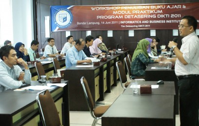 Dosen Darmajaya Ikuti Workshop Penulisan Buku Ajar dan Modul Praktikum Detaser Dikti 2011